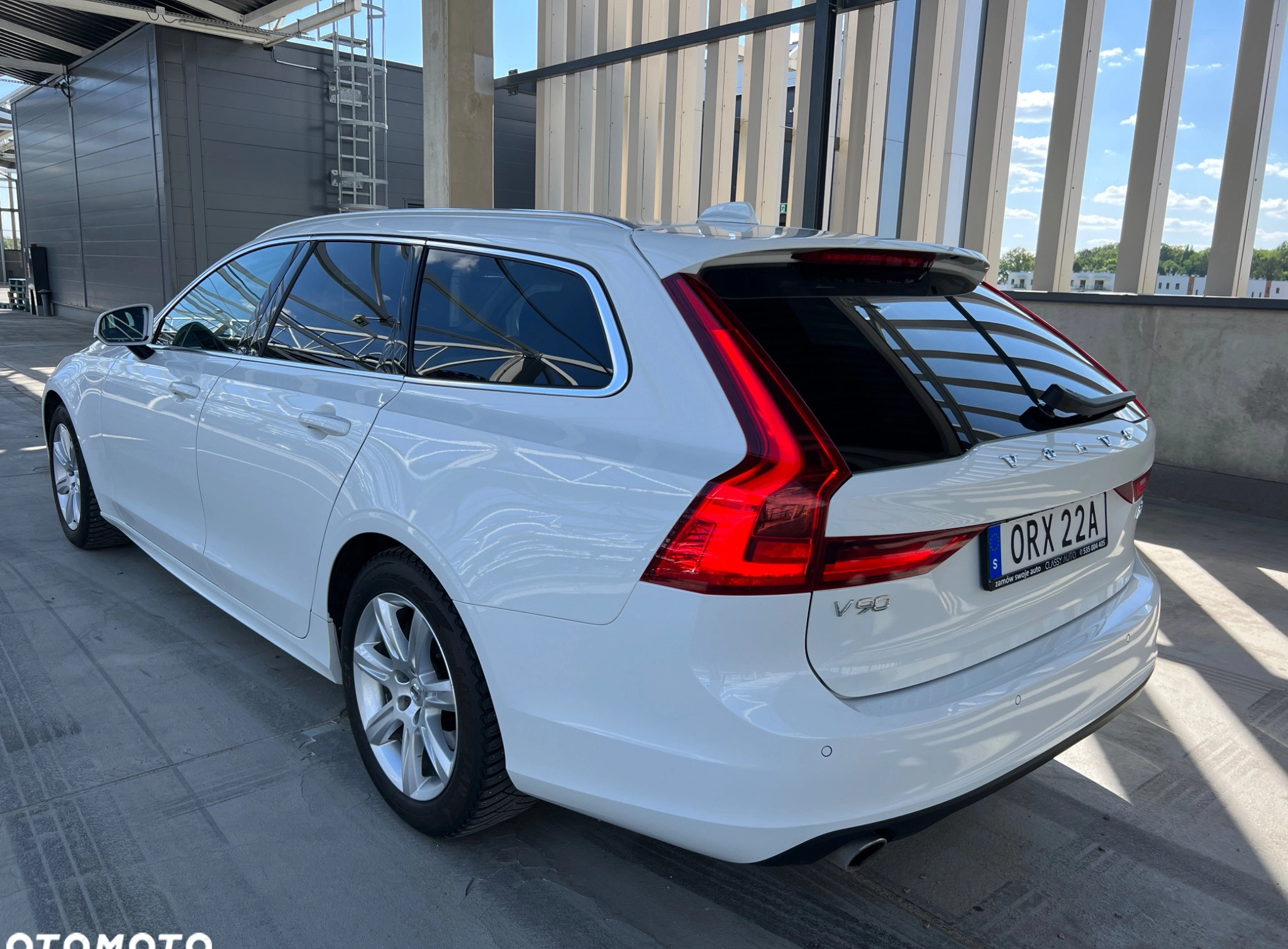 Volvo V90 cena 134900 przebieg: 99000, rok produkcji 2019 z Annopol małe 466